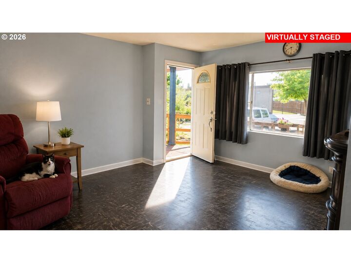 Property Photo:  460 29th Ave  WA 98632 