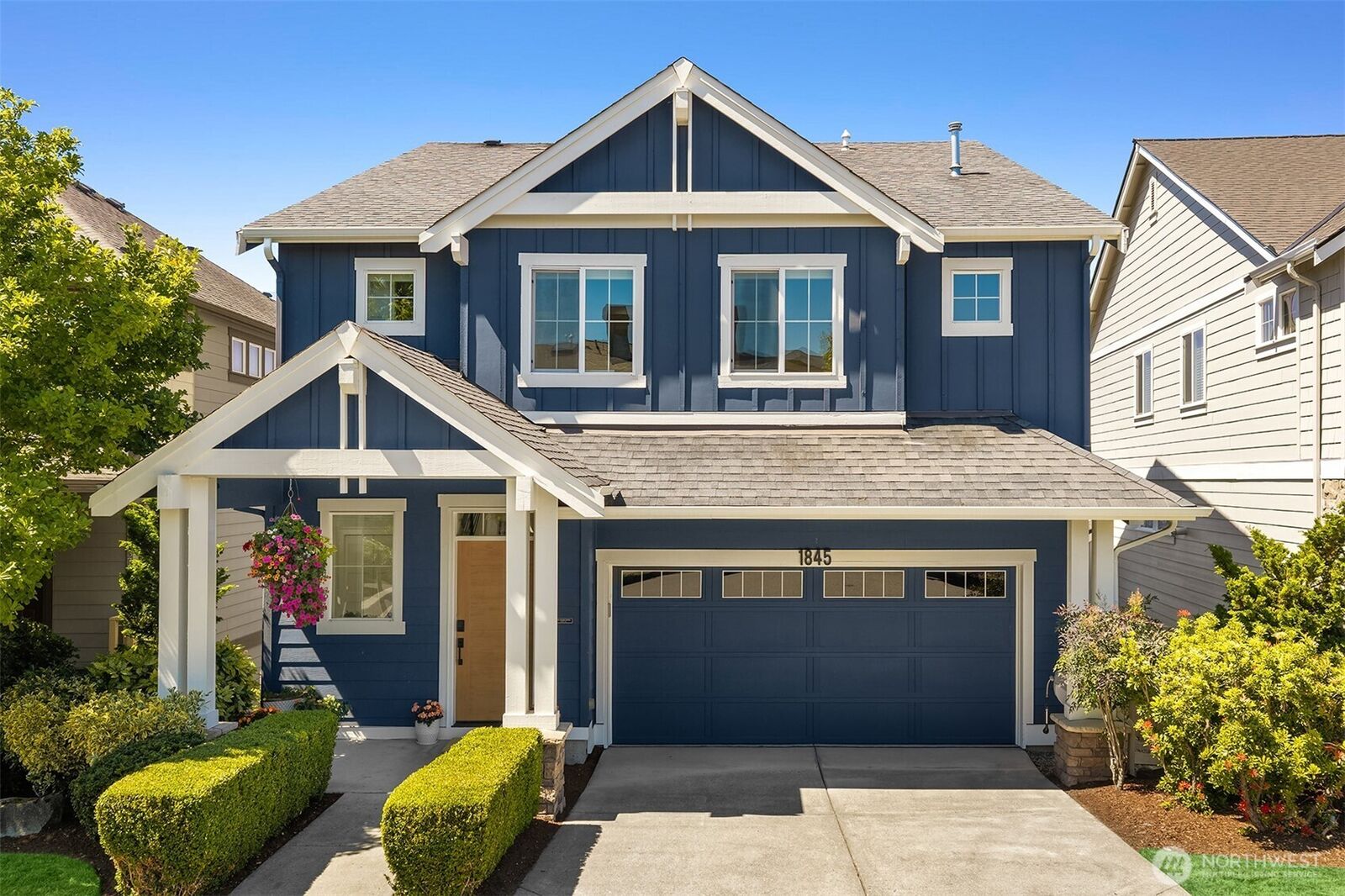 Property Photo: 1845 10th Avenue NE WA 98029