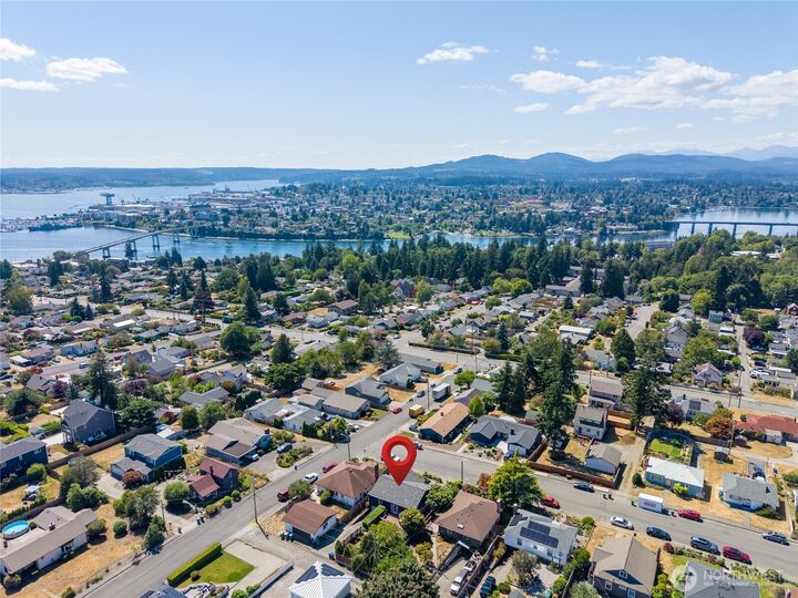 Property Photo: 2006 Brashem Avenue WA 98310