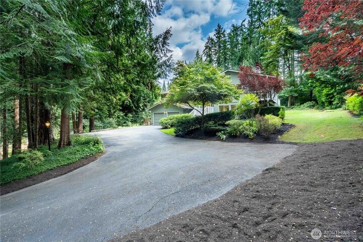 Property Photo: 21415 SE 16th Place WA 98075