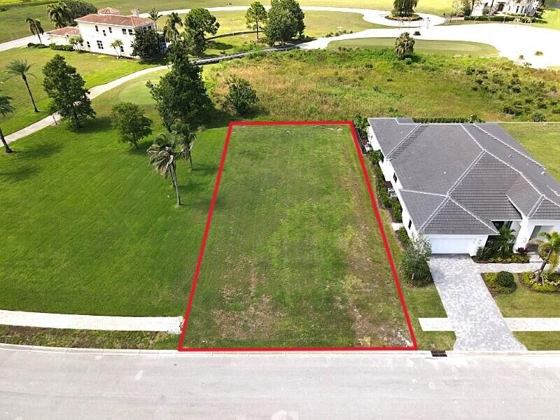 Property Photo:  172 SE Rio Angelica  FL 34984 