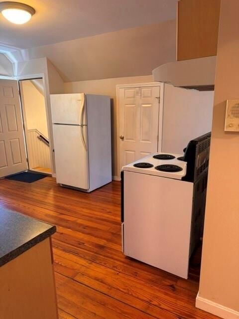 Property Photo:  595 Armistice Boulevard 3  RI 02861 