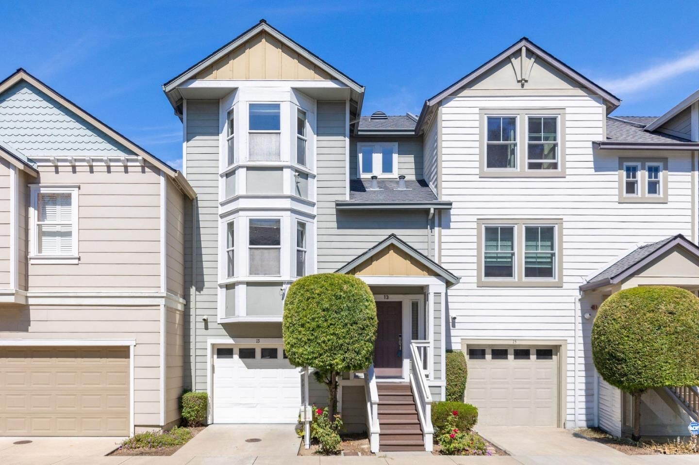 Property Photo:  13 Creekside Lane  CA 94401 