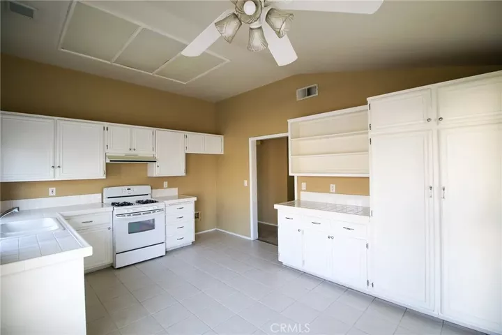 Property Photo: 28775 Bridge Water Lane CA 92584