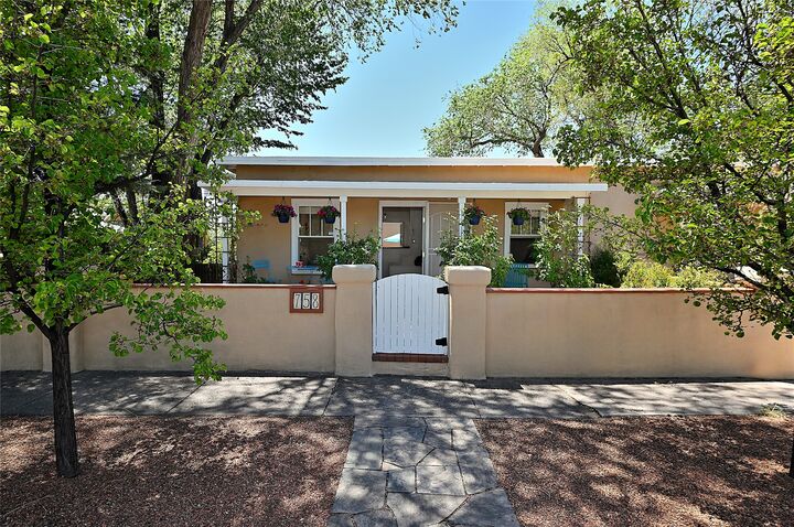 Property Photo:  758 Allendale Street 1  NM 87505 