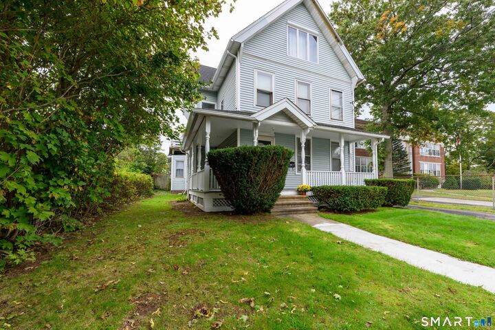 Property Photo:  52 Putnam Avenue  CT 06517 