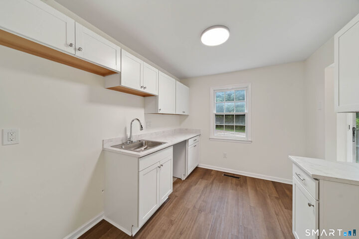 Property Photo:  34 Ebert Drive 60  CT 06010 