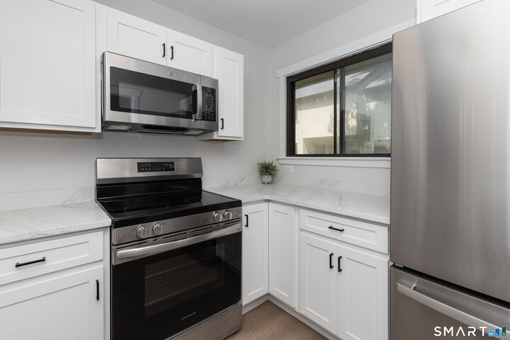 Property Photo: 47 Woods Way 47 CT 06798
