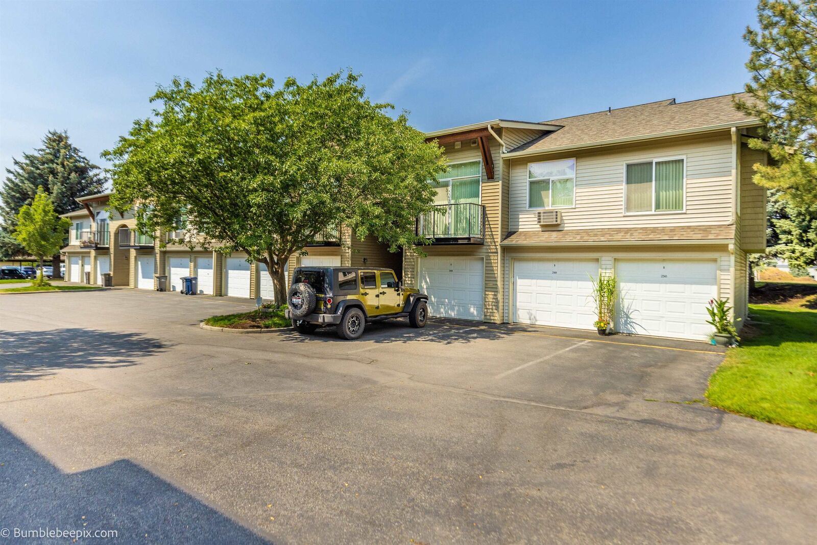Property Photo:  22855 E Country Vista Dr 374  WA 99019 