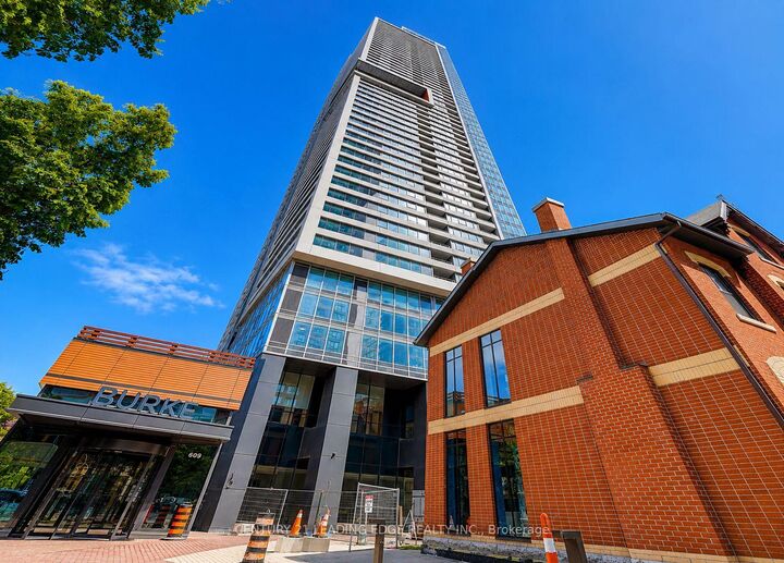 Property Photo: 609 Sherbourne Street 4406 ON M4X 0A4