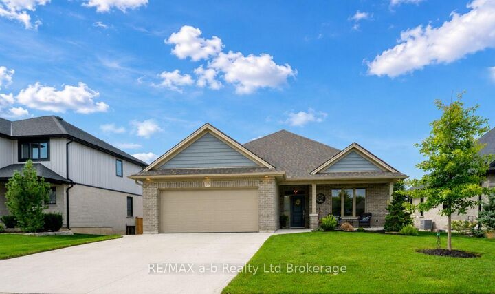 Property Photo: 23 Brookside Lane ON N4G 0A1