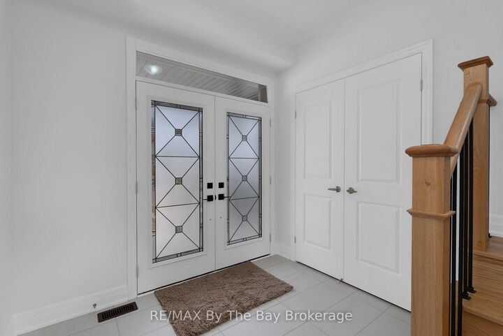 Property Photo:  48 Del Ray Crescent  ON L9Z 0N8 