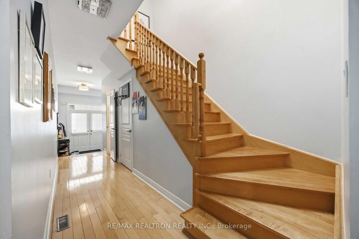Property Photo:  23 Amberty Street  ON L4J 8W6 