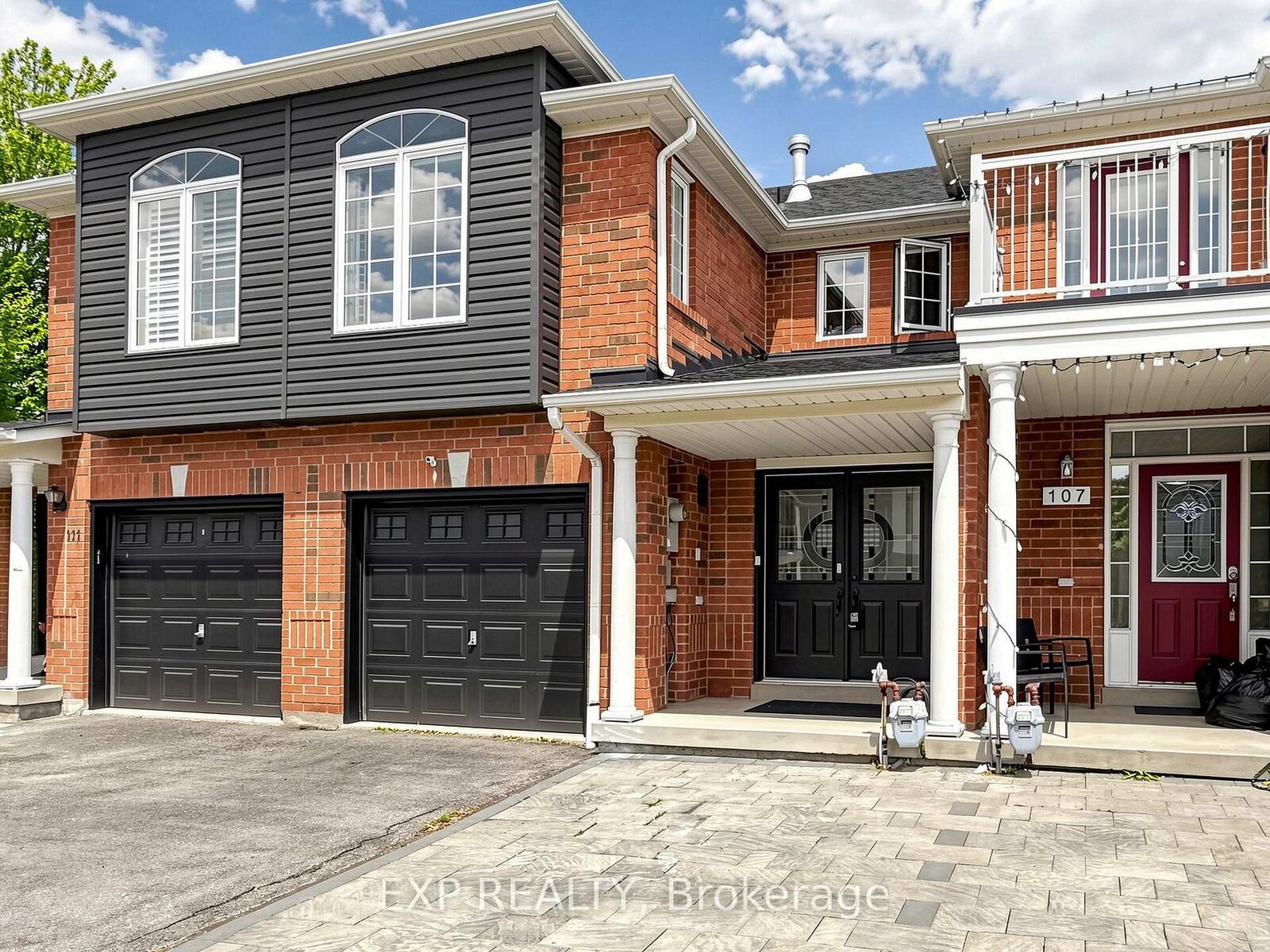 Property Photo:  109 Angier Crescent  ON L1S 7R4 