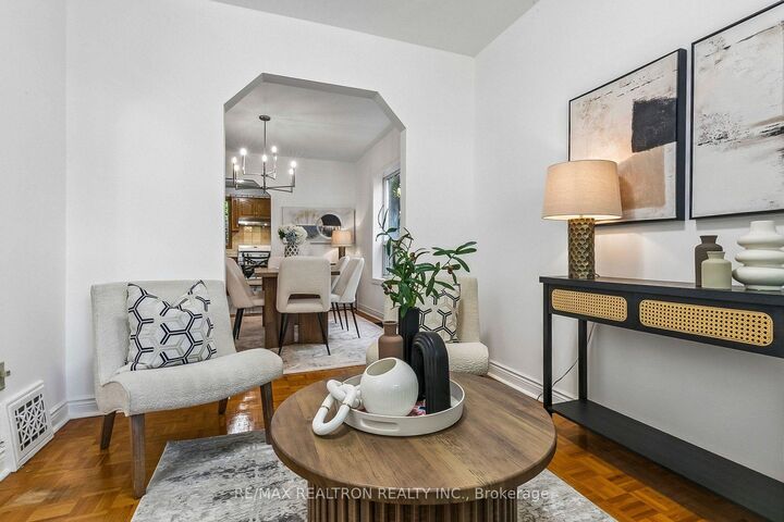 Property Photo:  79 Glenmount Park Road Road  ON M4E 2N1 