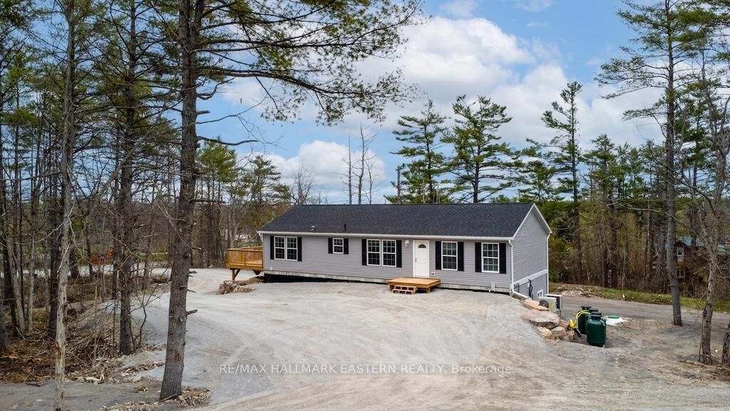 Property Photo:  1864 Lakehurst Road  ON K0L 1J0 