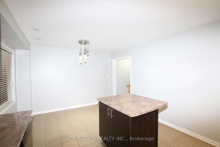 Property Photo: 32 Mercedes Road ON L7A 0Z2