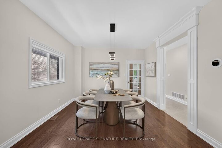 253 Byng Avenue — photo 1
