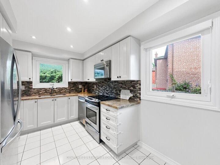 Property Photo: 183 Hopewell Road ON L6H 5Y9