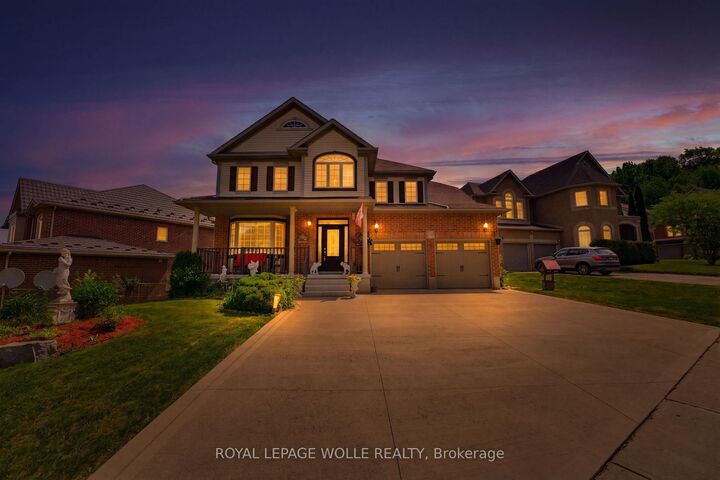 805 Munich Circle — photo 1