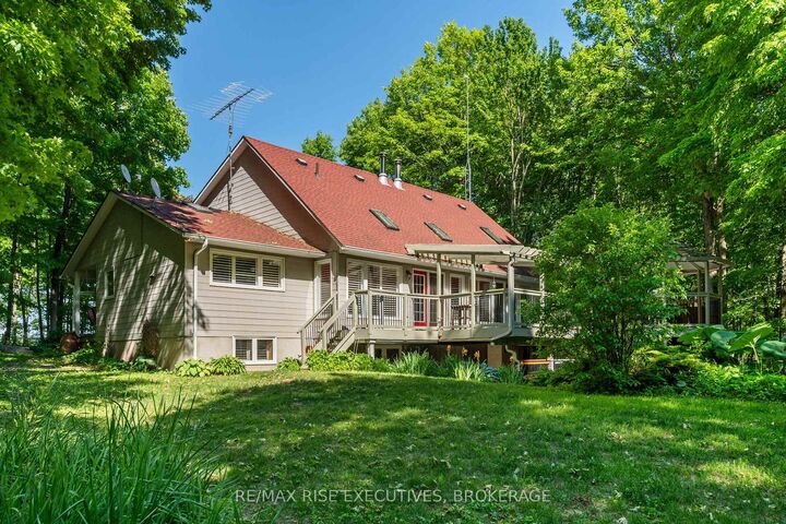 Property Photo: 479 Cunningham Road ON K7G 2V4