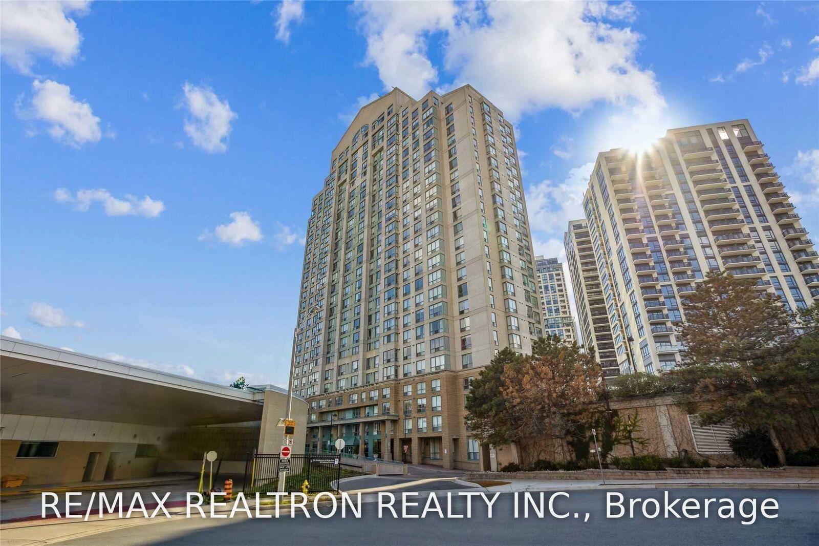 Property Photo: 101 Subway Crescent 410 ON M9B 6K9