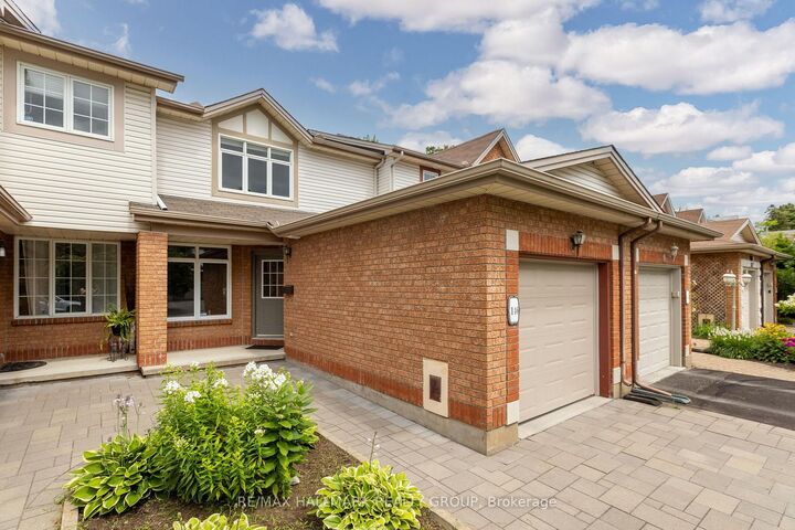 Property Photo: 146 College Circle ON K1K 4S1