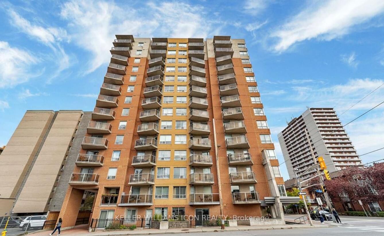 Property Photo: 429 Somerset Street W 105 ON K2P 2P5