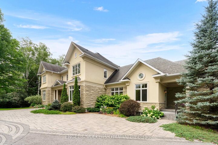 Property Photo: 1408 Blackhorse Court ON K4M 0A6