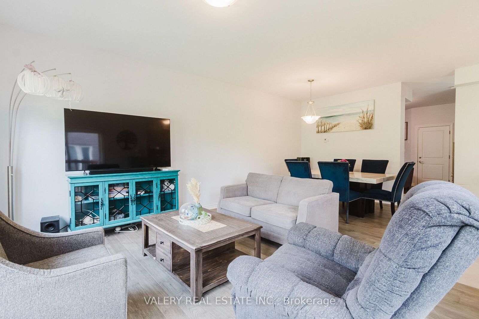 Property Photo: 133 Caroline Street ON L3B 0J9