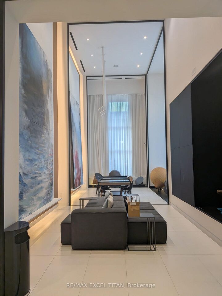 Property Photo: 20 Richardson Street E 3101 ON M5A 0S6