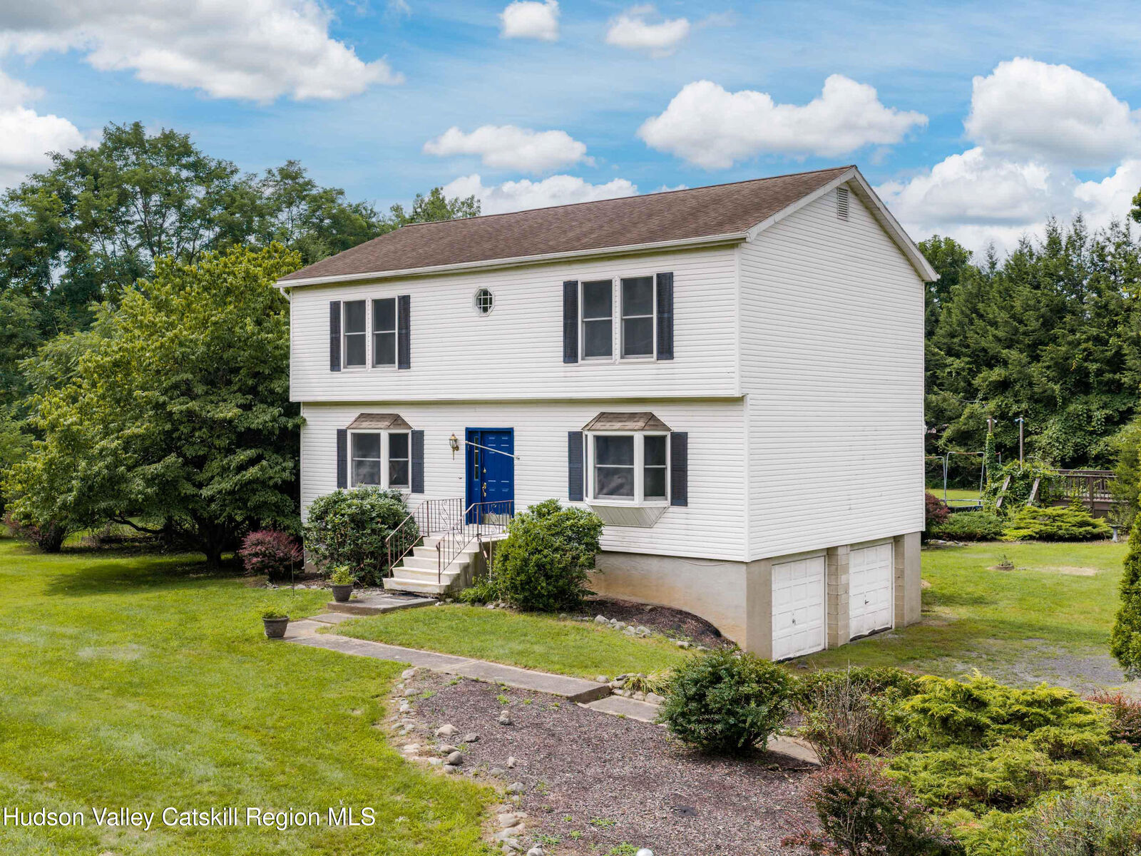 Property Photo:  233 Queens  NY 12446 