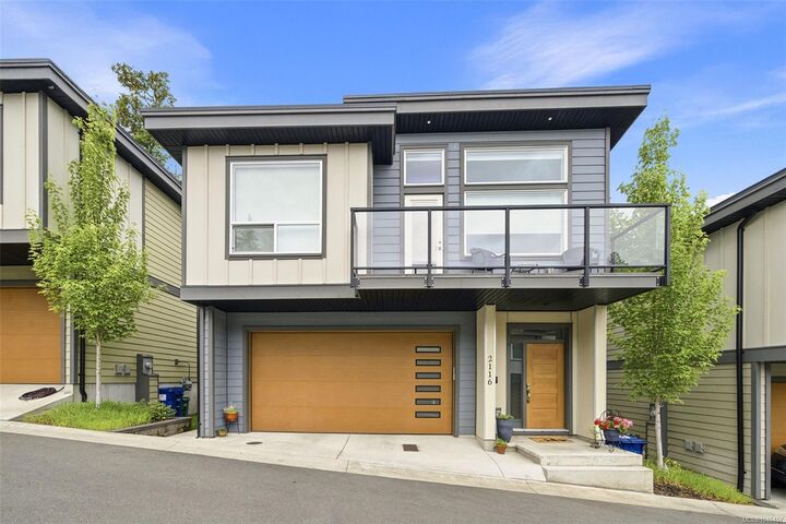 Property Photo:  2116 Echo Valley Crt  BC V9B 0Y2 