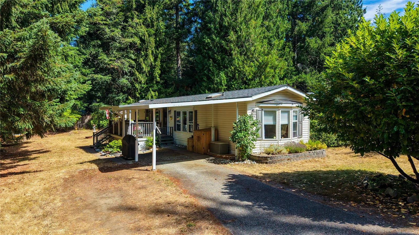 Property Photo: 920 Whittaker Rd #C27 BC V0R 2L0