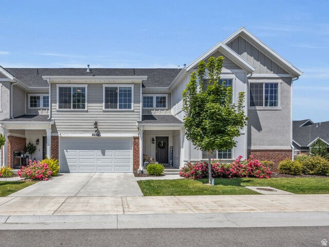 Property Photo: 9246 S Rose Cottage Way E UT 84094