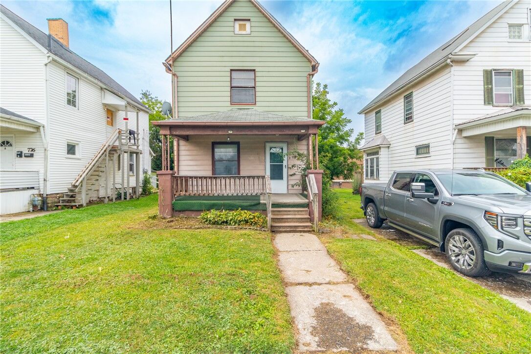 Property Photo:  768 Baldwin Ave  PA 16146 