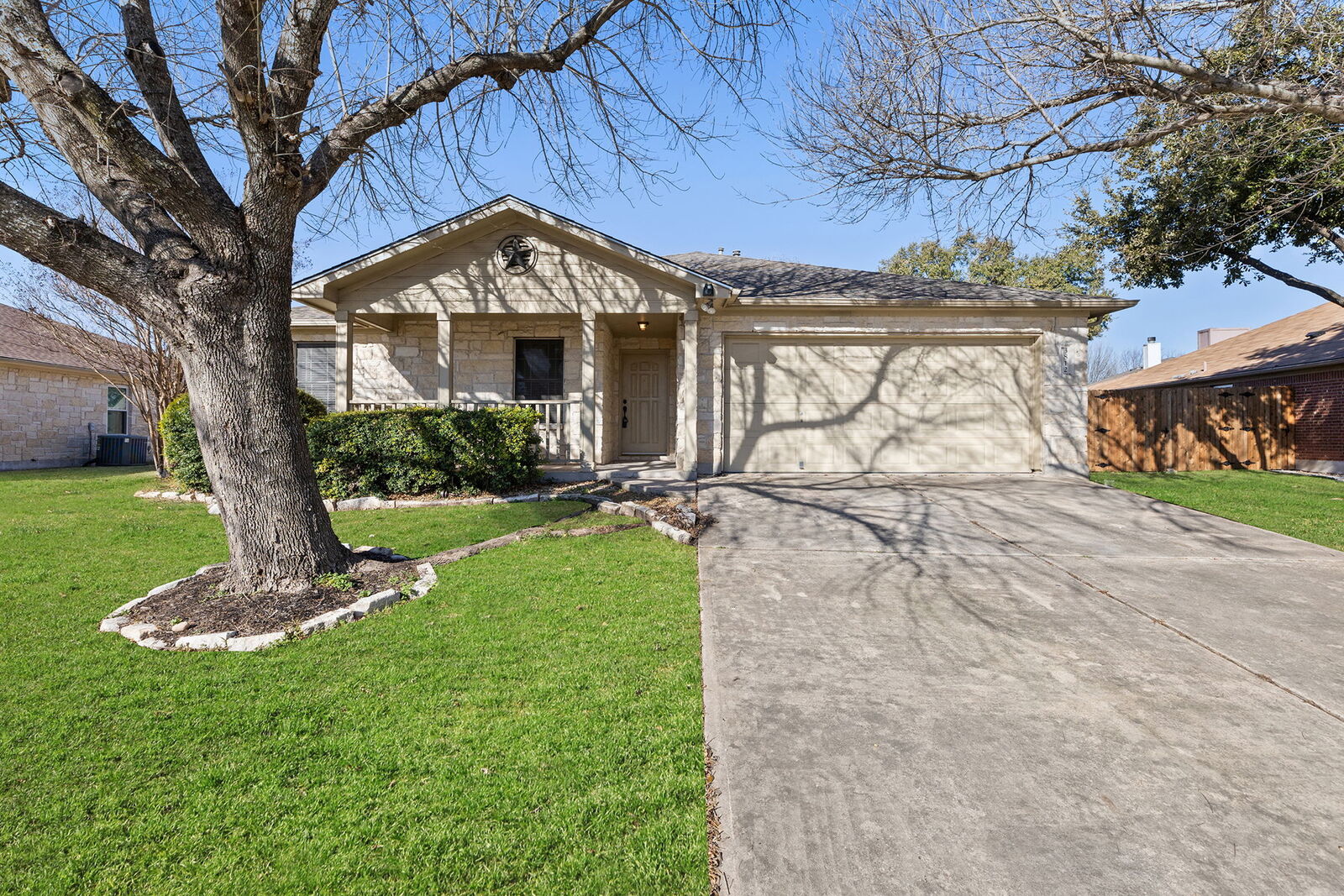 Property Photo:  3812 Eagles Nest Street  TX 78665 