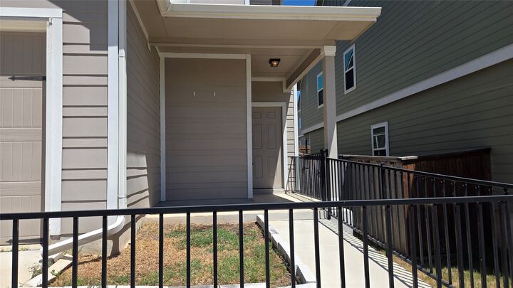 Property Photo:  249 Red Buckeye Loop  TX 78642 
