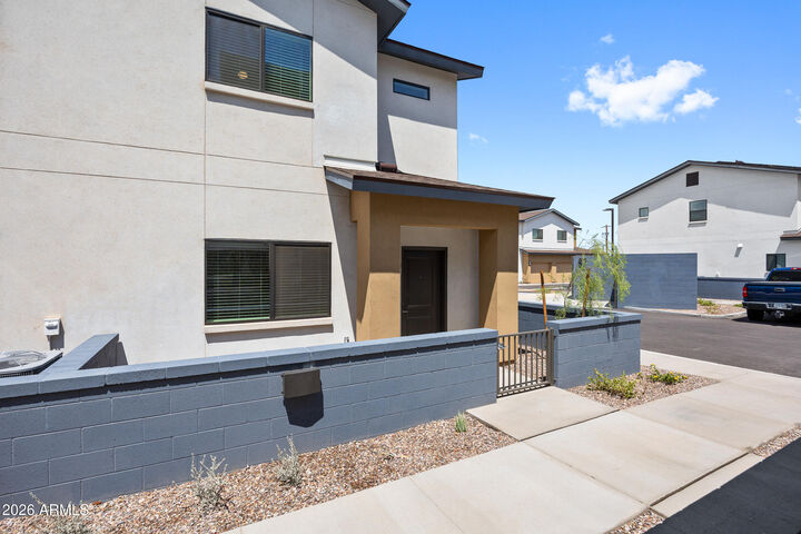 Property Photo: 2311 E McArthur Drive AZ 85288