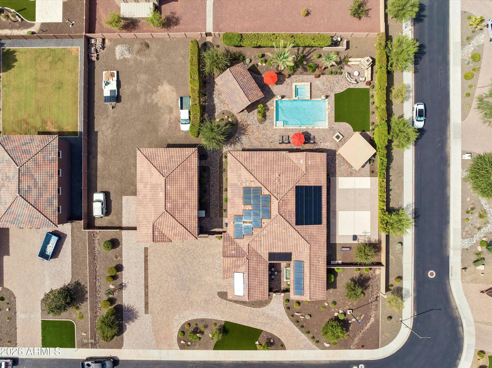 Property Photo: 7550 W Questa Drive AZ 85383