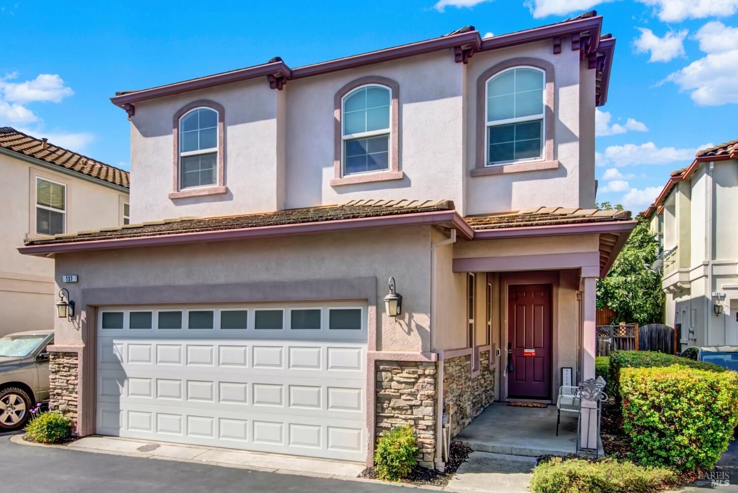 Property Photo: 137 Barbera Court CA 95687