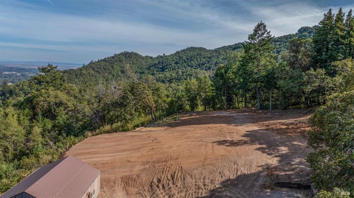 Property Photo:  10 High Grove Lane  CA 95476 
