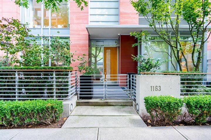 1163 W Cordova Street — photo 1
