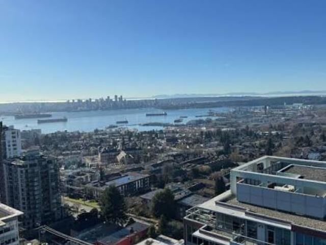 Property Photo: 128 W 15th Street 1506 BC V7M 0H6