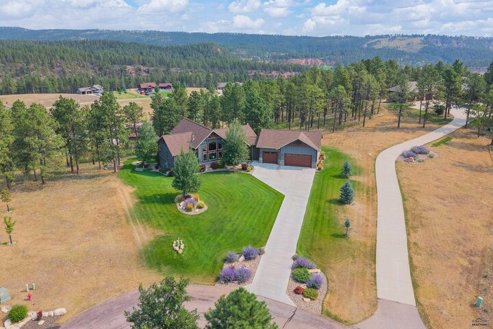 Property Photo: 2730 Diamond Oak Pl SD 57702
