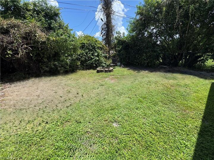 Property Photo: 119 SE 23rd Pl FL 33990