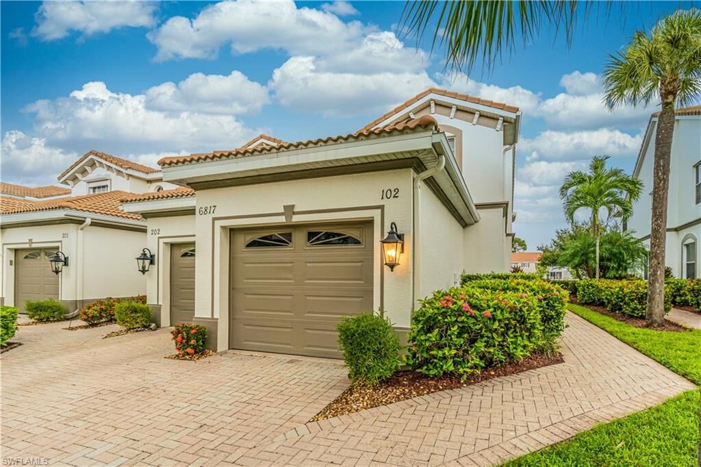 Property Photo:  6817 Sterling Greens Dr 102  FL 34104 