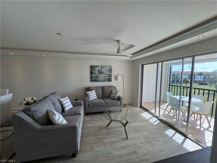 Property Photo: 37 High Point Cir E 305 FL 34103