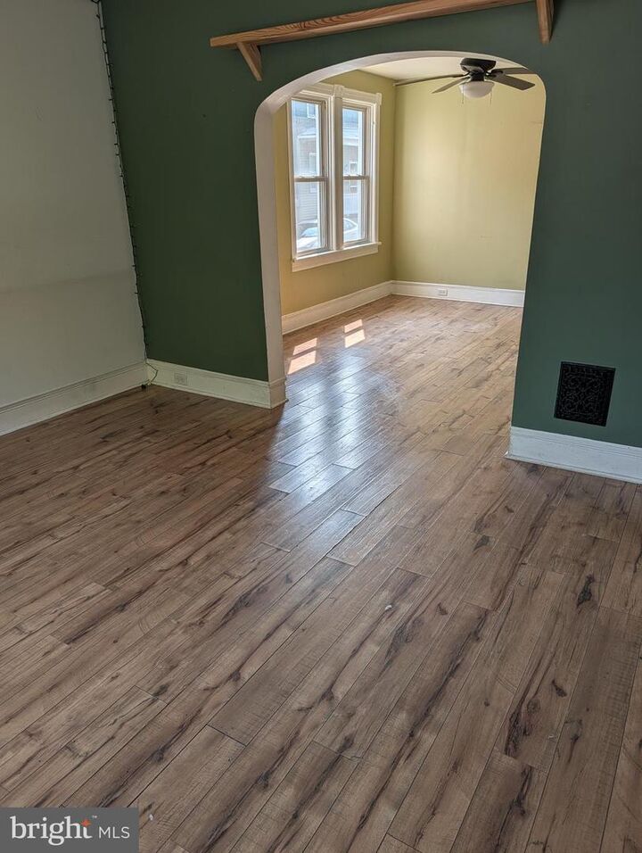 Property Photo:  17-19-21-23 Pine Street 17  PA 17965 