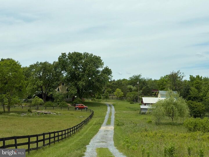 Property Photo:  936 Gun Barrel Rd  VA 22663 